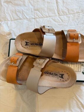 Mephisto double strap leather air-relax foot bed tri color